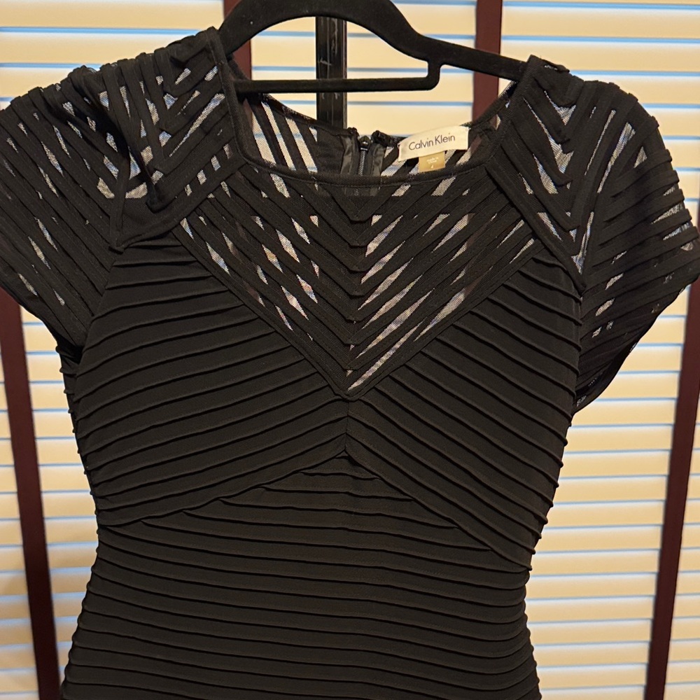 Calvin Klein Elegant Black Mini Dress Size 4 - Picture 3 of 8